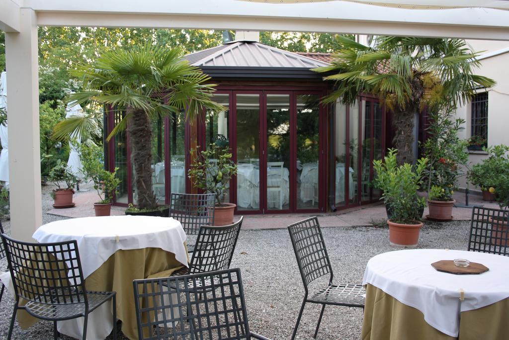Villa Belfiore Ostellato Extérieur photo