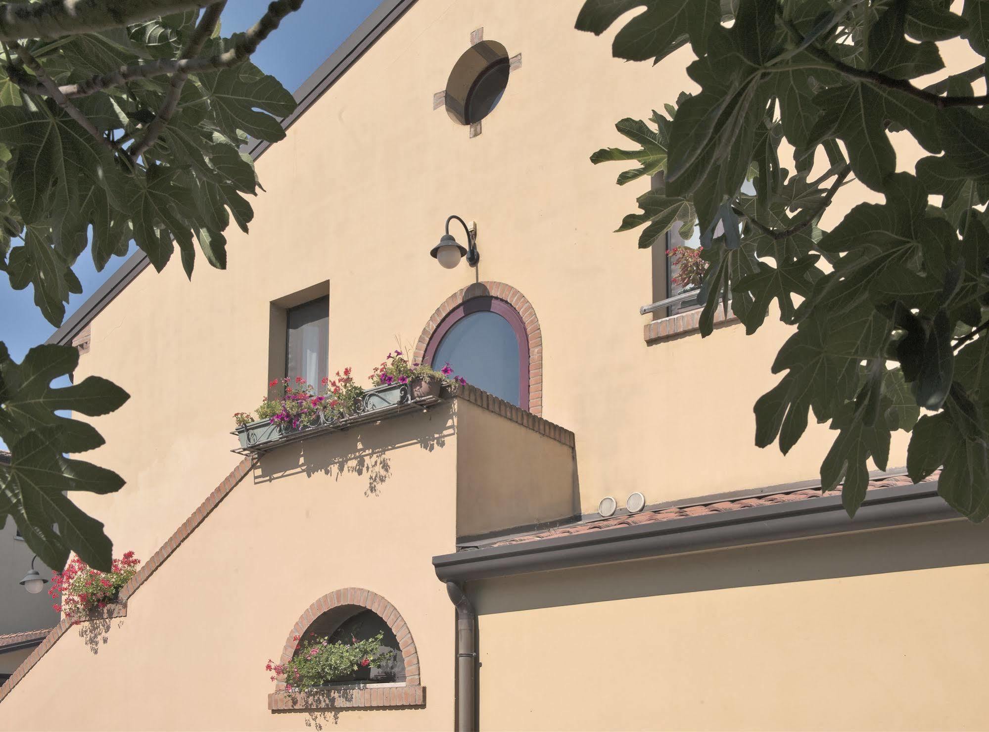 Villa Belfiore Ostellato Extérieur photo